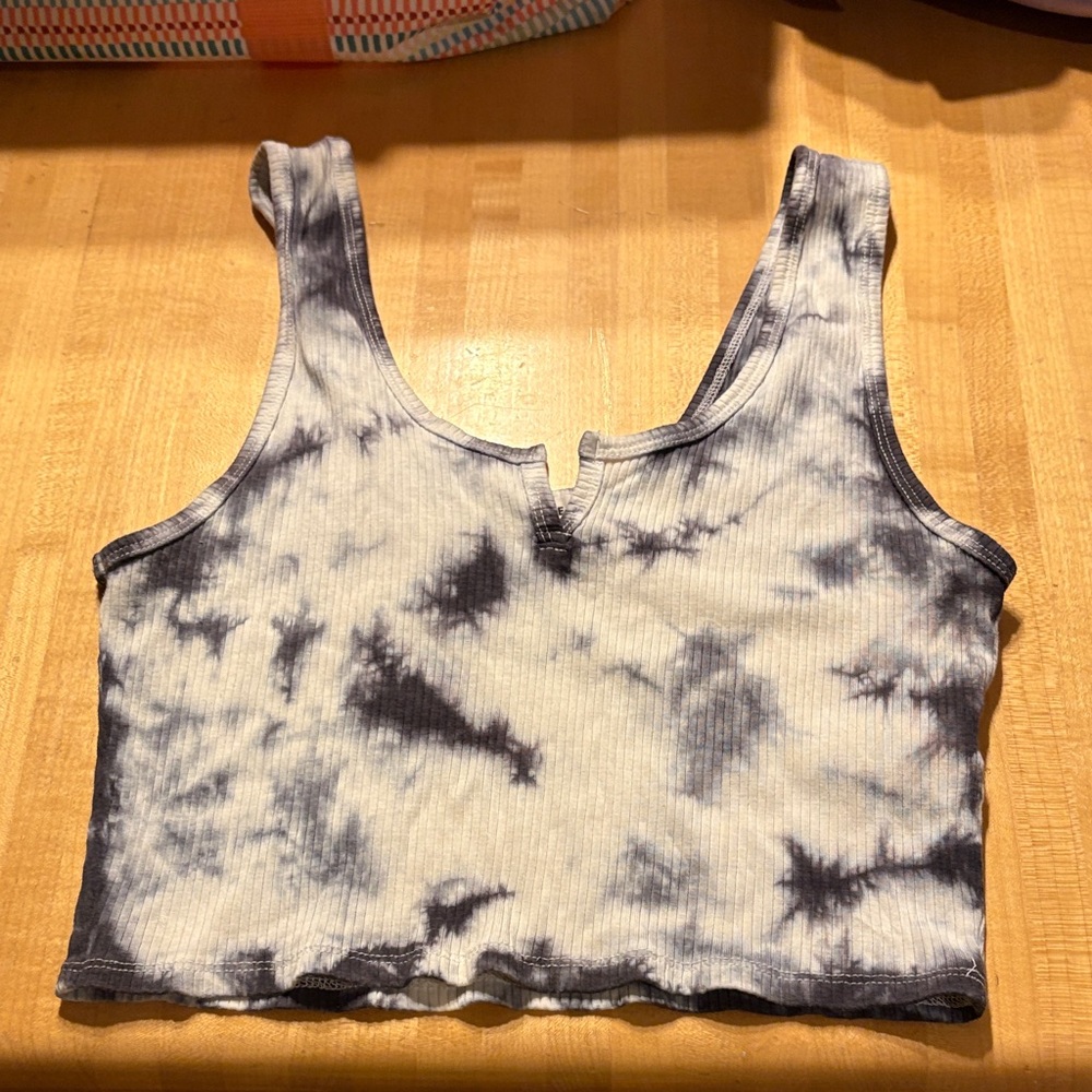 Garage Black and White Tie-Dye Crop Top